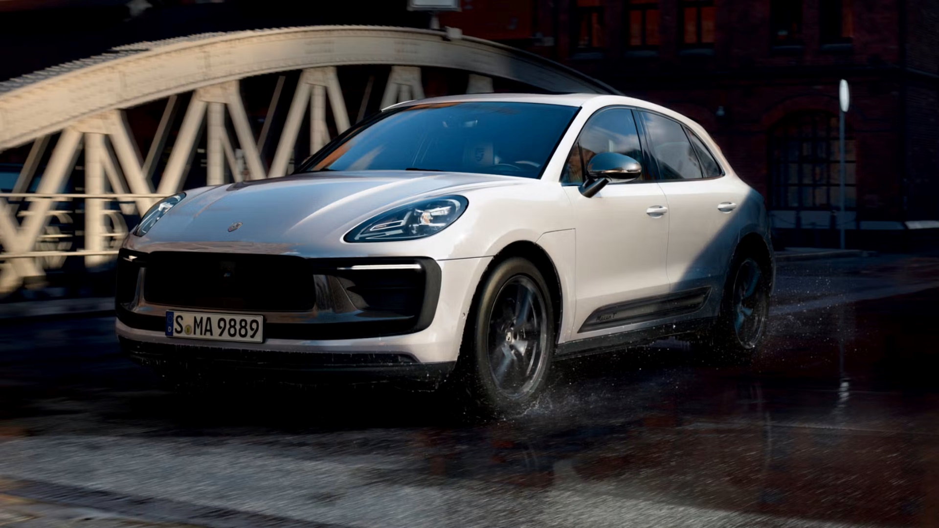 MACAN T